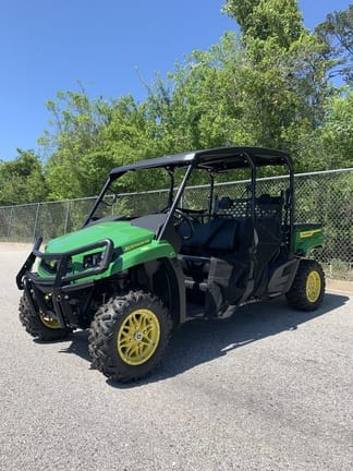 2023 John Deere XUV 590M S4 Equipment Image0