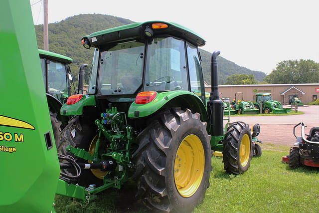 Image of John Deere 5100E equipment image 2