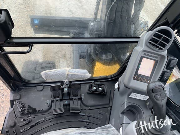 Image of John Deere 60P equipment image 4