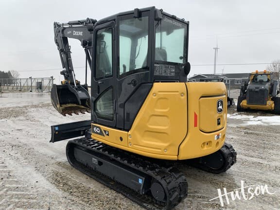 Image of John Deere 60P equipment image 2