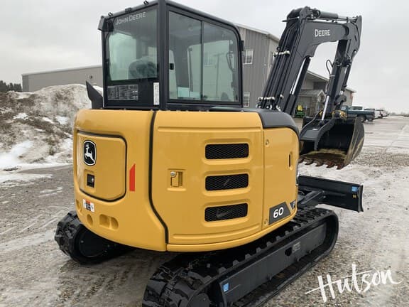 Image of John Deere 60P equipment image 3