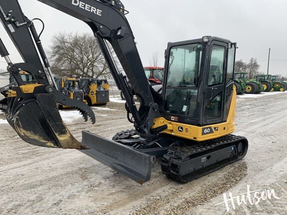 Image of John Deere 60P equipment image 1