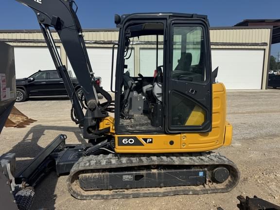 Image of John Deere 60P Primary image