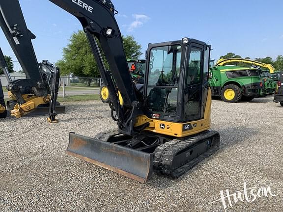 Image of John Deere 60P equipment image 1