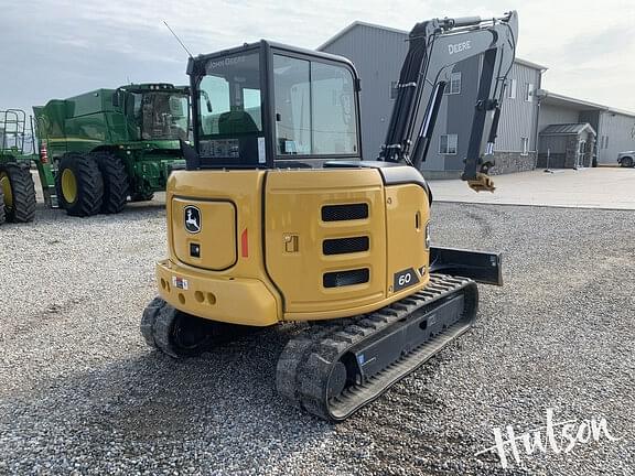 Image of John Deere 60P equipment image 2