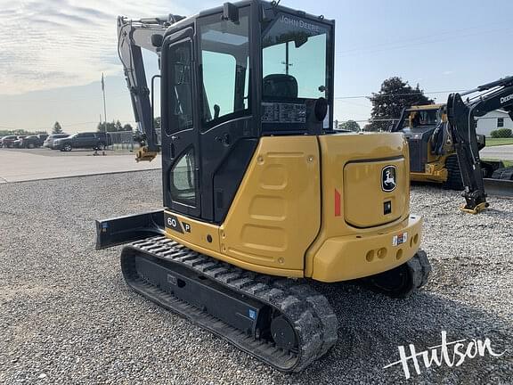 Image of John Deere 60P equipment image 3