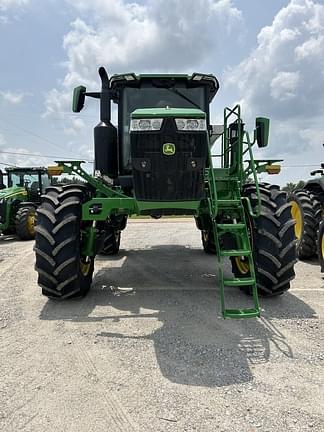 Image of John Deere 600R equipment image 2