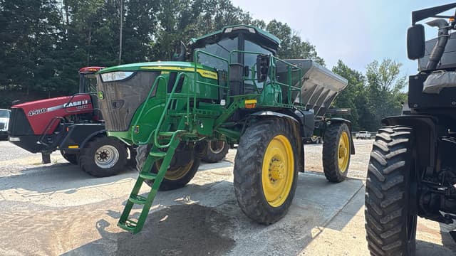 Image of John Deere 600R equipment image 1