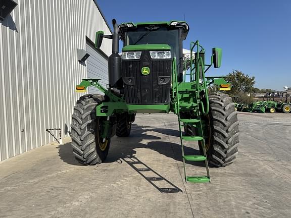 Image of John Deere 600R equipment image 3