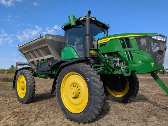Image of John Deere 600R Primary image
