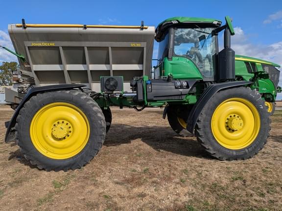 Image of John Deere 600R equipment image 2