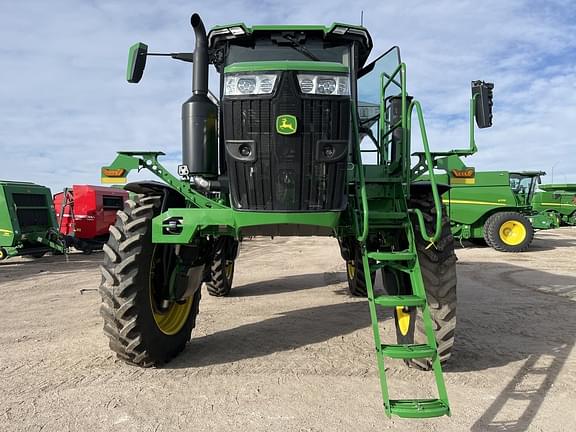 Image of John Deere 600R equipment image 1