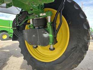 Main image John Deere 600R 27