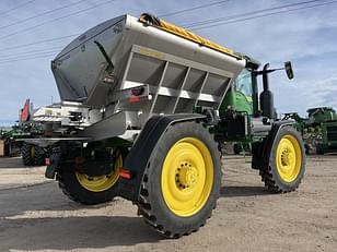 Main image John Deere 600R 6