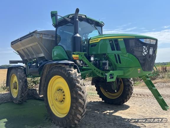 Image of John Deere 600R Primary image