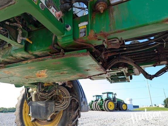 Image of John Deere 600R equipment image 3