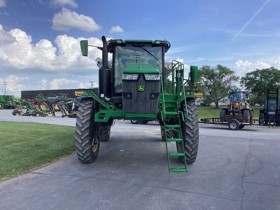 Image of John Deere 600R equipment image 2