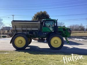 2023 John Deere 600R Image