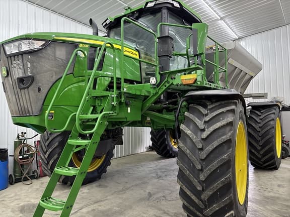 Image of John Deere 600R Primary image