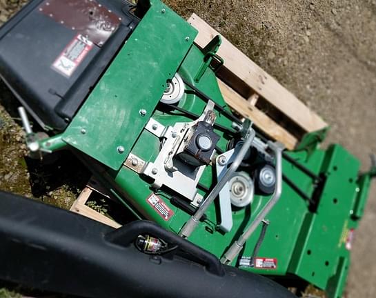 Image of John Deere 60D equipment image 2