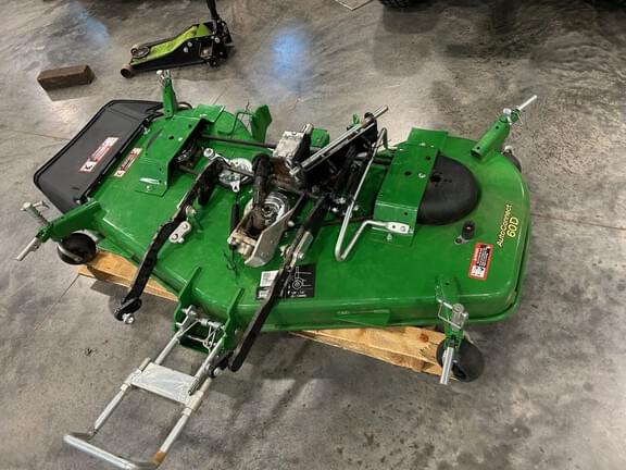 Image of John Deere 60D Image 0