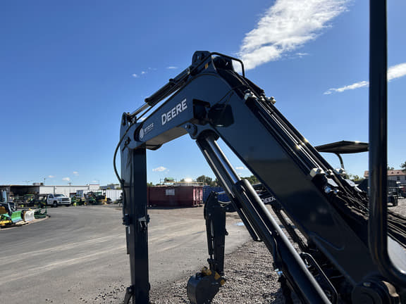 Image of John Deere 60G equipment image 1