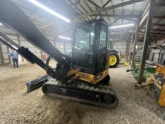 Image of John Deere 60G equipment image 4