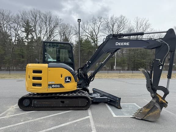 Image of John Deere 60G equipment image 4