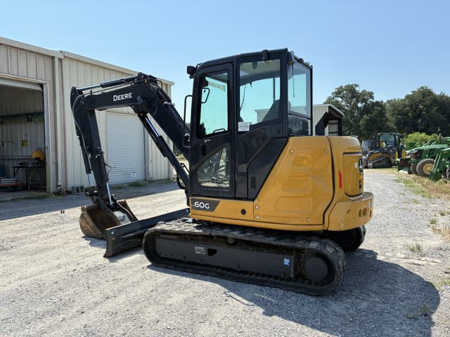 Image of John Deere 60G equipment image 2