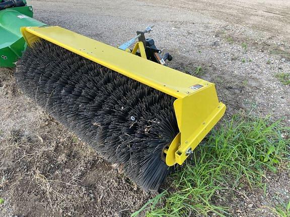 Image of John Deere 60 Heavy Duty Broom equipment image 2