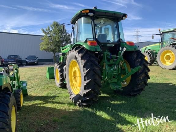 Image of John Deere 6105E equipment image 3