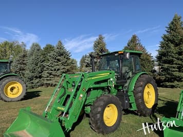 Main image John Deere 6105E