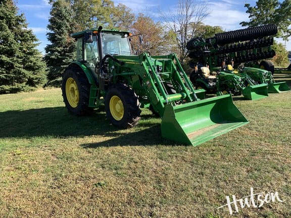 2023 John Deere 6105E Equipment Image0