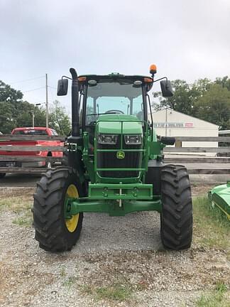 Image of John Deere 6105E equipment image 3