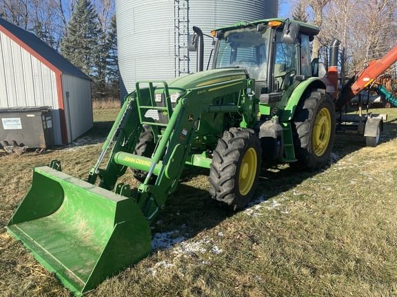 Main image John Deere 6105E