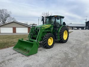 John Deere 6105E Image