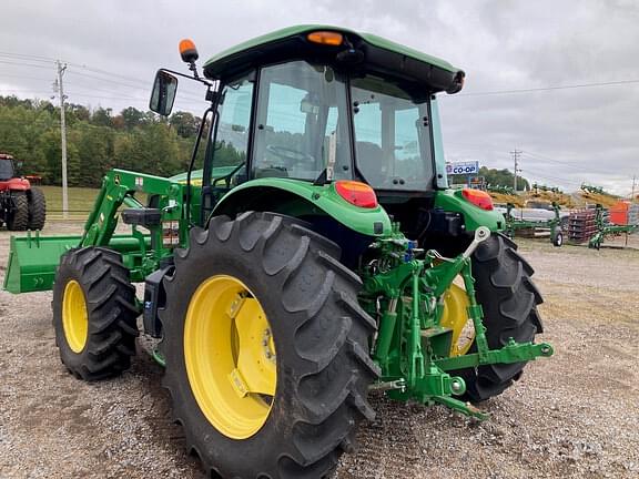 Image of John Deere 6105E equipment image 3