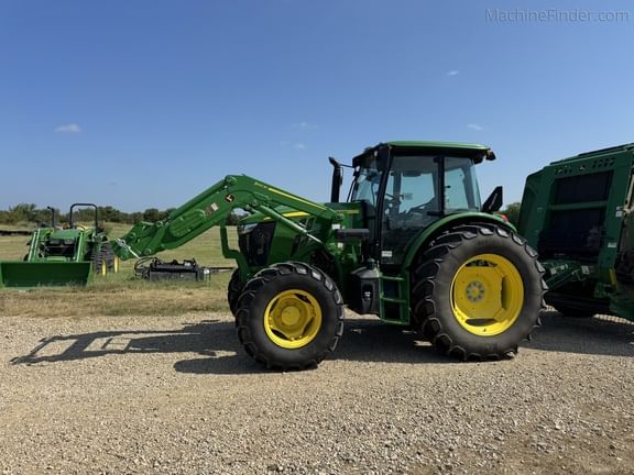 2023 John Deere 6105E Equipment Image0