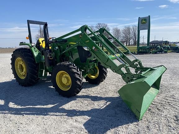 Image of John Deere 6105E Primary image