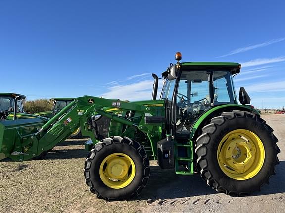 Image of John Deere 6105E equipment image 1