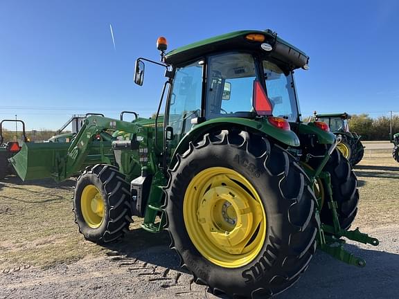 Image of John Deere 6105E equipment image 2