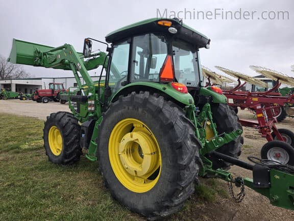 Image of John Deere 6105E equipment image 4