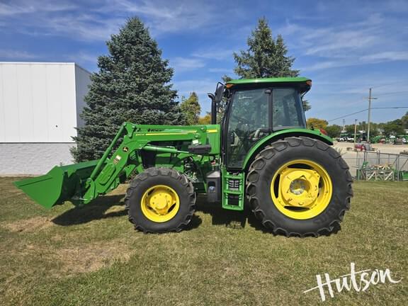 Image of John Deere 6105E equipment image 2
