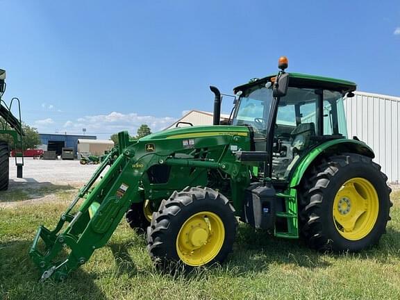 Image of John Deere 6105E equipment image 2