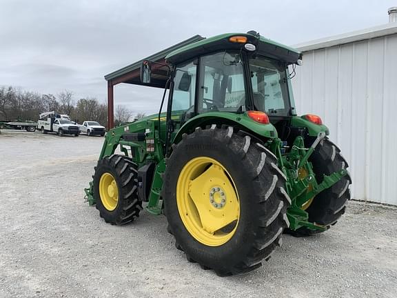 Image of John Deere 6105E equipment image 2