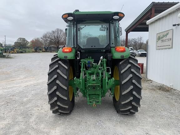 Image of John Deere 6105E equipment image 3