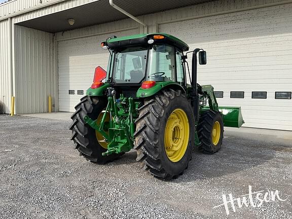 Image of John Deere 6105E equipment image 3