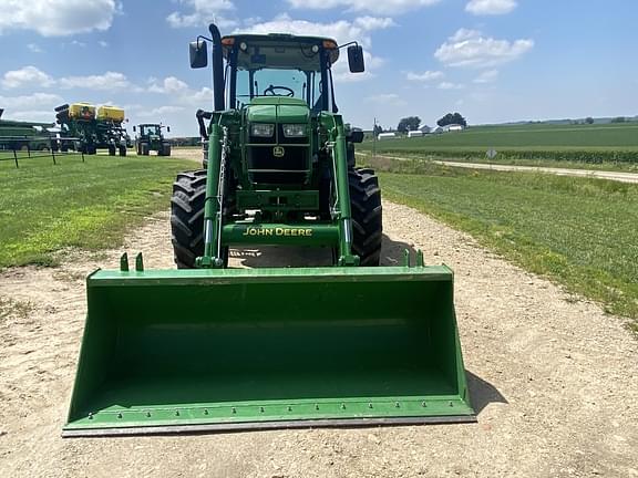 Image of John Deere 6105E equipment image 1