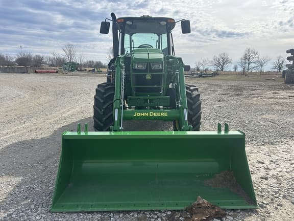 Image of John Deere 6105E equipment image 2