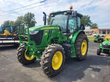 Main image John Deere 6105E